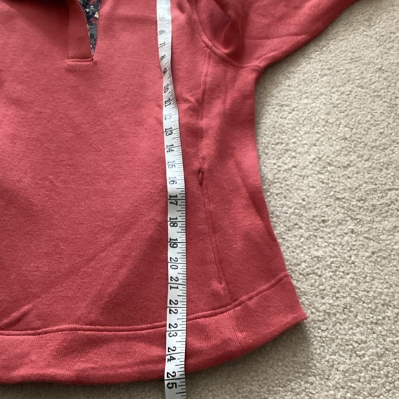 Orvis Faded Red Pullover with Floral Trim - Picture 5 of 6